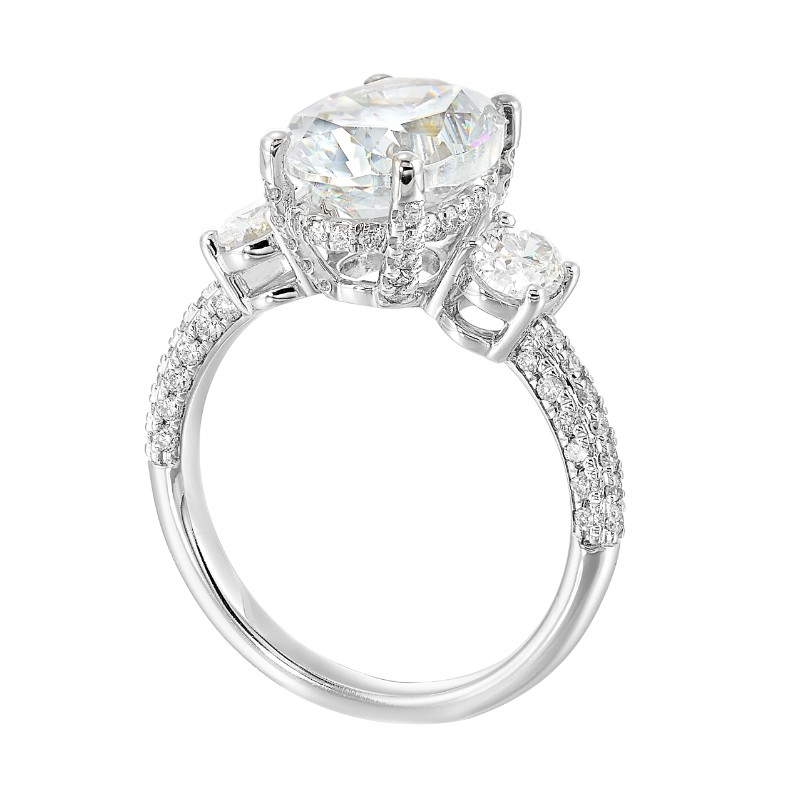 14Kt White Gold Semi Mount 1Ctw For 3Ctw Oval Center